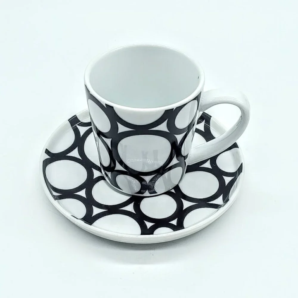 Crate & Barrel Demitasse Porcelain Espresso Cup Saucer 8-Pc Set